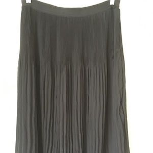 Pleated Navy blue skirt